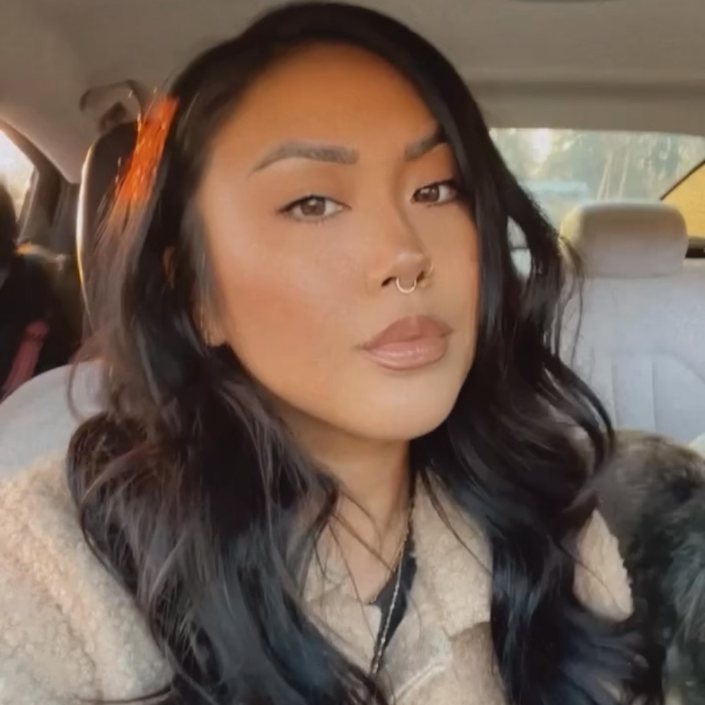 Meet your Posher, Gemina mae